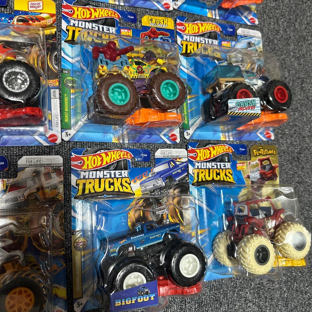 か*ん様 ホットウィール　モンスター　トラック　２４台　セット