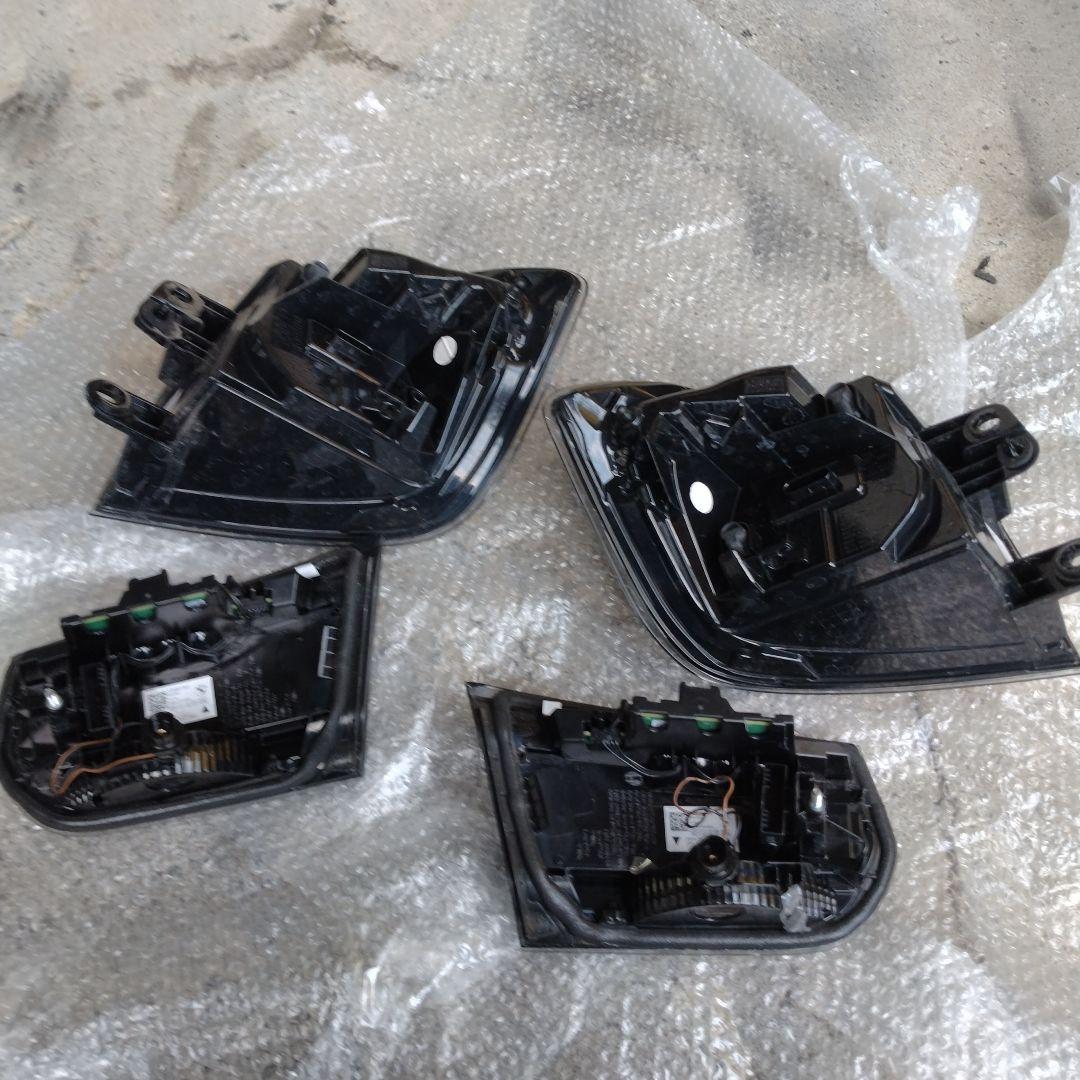  F30テールランプ 前期から後期　 LCIブラック/レッド 4個セット